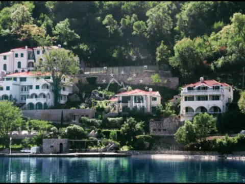 Sale, house, 235m², Kostanjica, Kotor - image 14