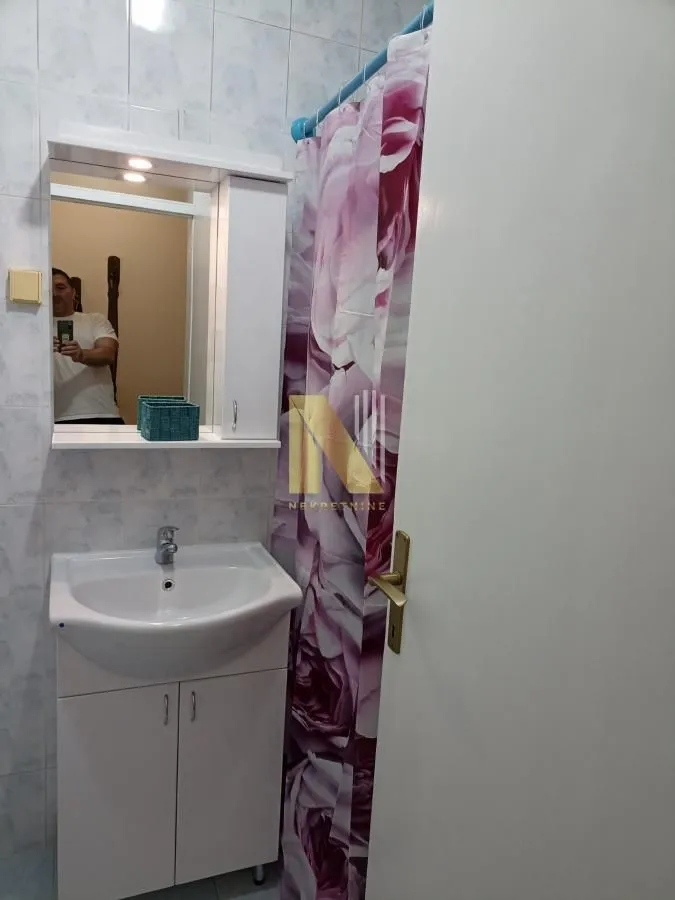 Rent, studio apartment, 21m², Bulevar Oslobodjenja, Novi Sad Sve Podlokacije