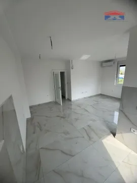 Rent, three bedroom apartment, 60m², Adice, Novi Sad Sve Podlokacije - image 2