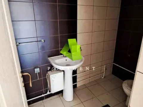 Izdavanje, poslovni prostor, 120m², Crveni Krst, Niš - image 3