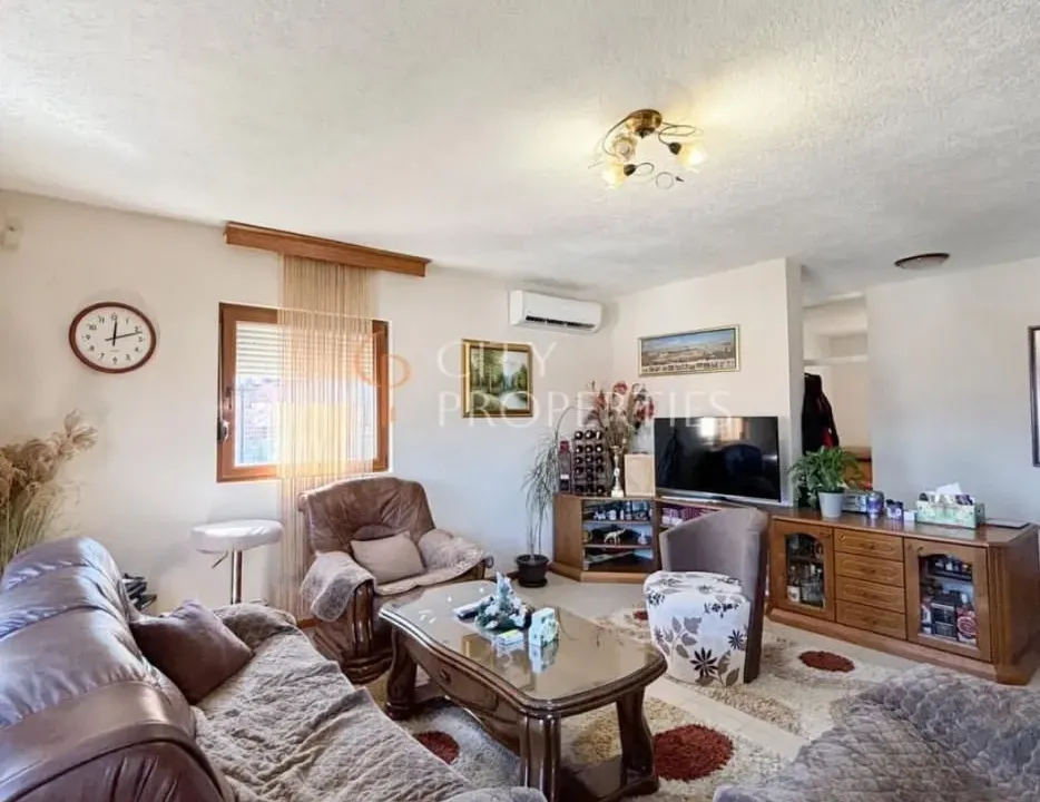 Izdavanje, stan, 115m², Zabjelo, Podgorica