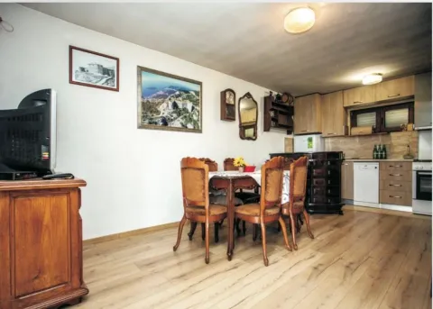 Rent, house, 150m², Brajići, Budva - image 4
