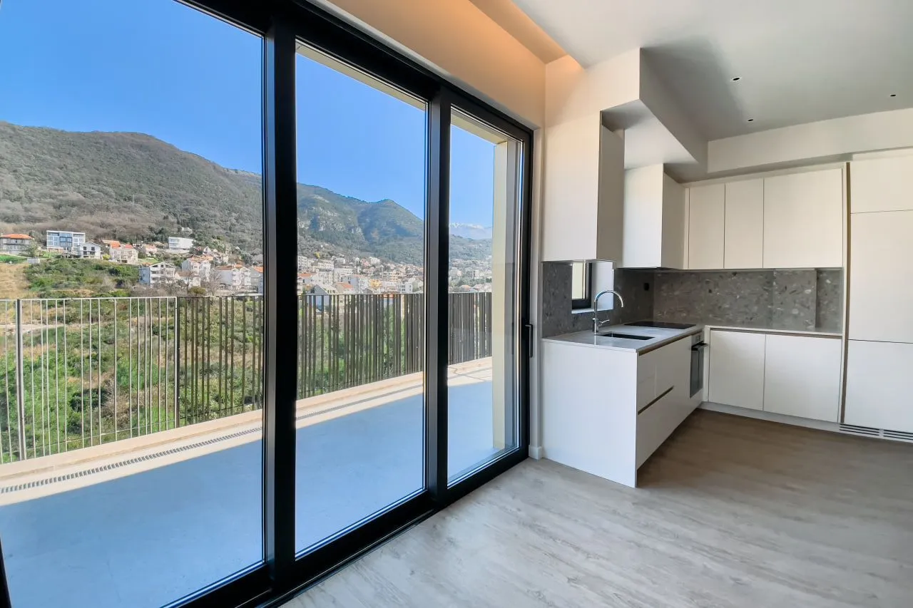 Prodaja, dvosoban stan, 102m², Boka Place, Tivat