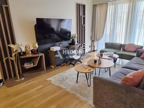 Prodaja, dvosoban stan, 82m², Novi Beograd Blok 65, Novi Beograd Sve Podlokacije - image 2