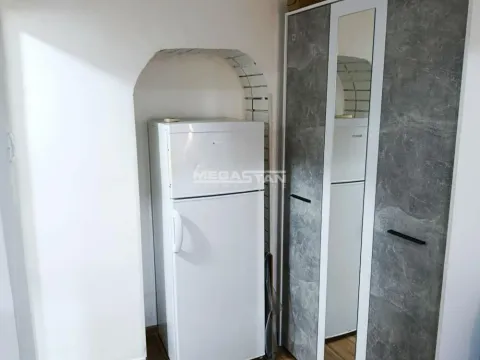 Izdavanje, jednosoban stan, 25m², Pančevo, Srbija - image 4