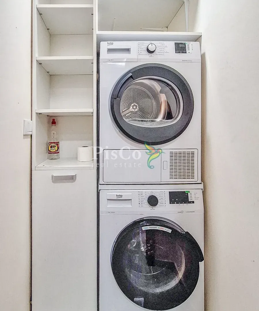 Prodaja, trosoban stan, 89m², Centar, Podgorica