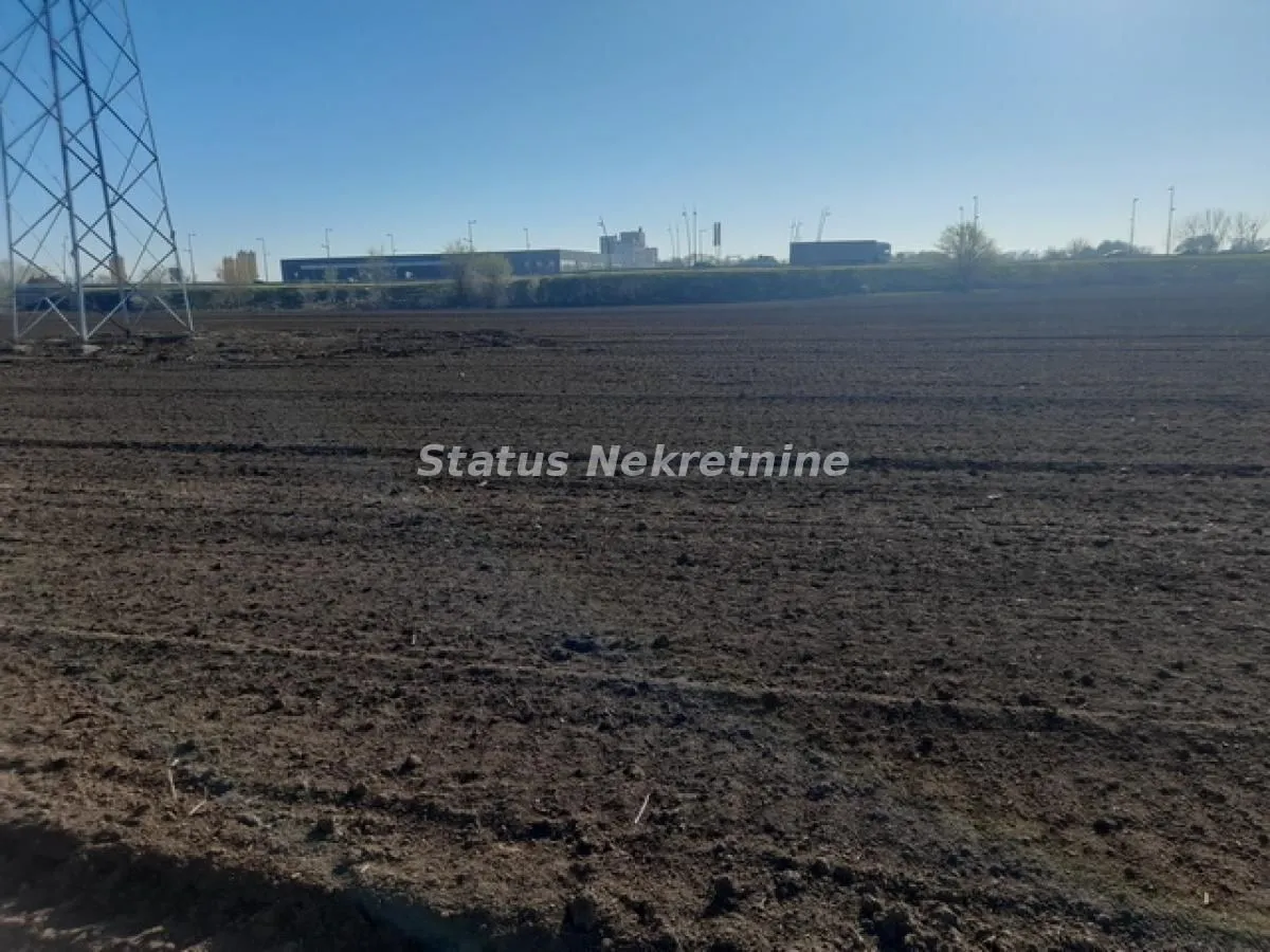 Prodaja, plac, 5840m², Bulevar Evrope, Novi Sad Sve Podlokacije