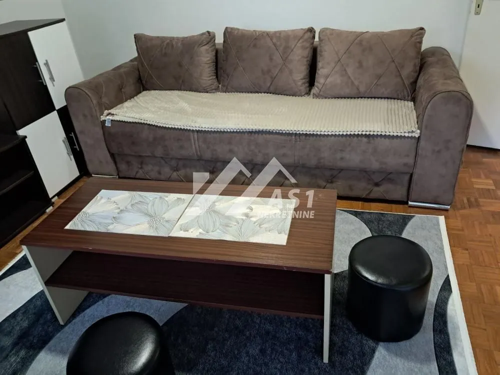 Izdavanje, jednosoban stan, 32m², Novo naselje, Novi Sad