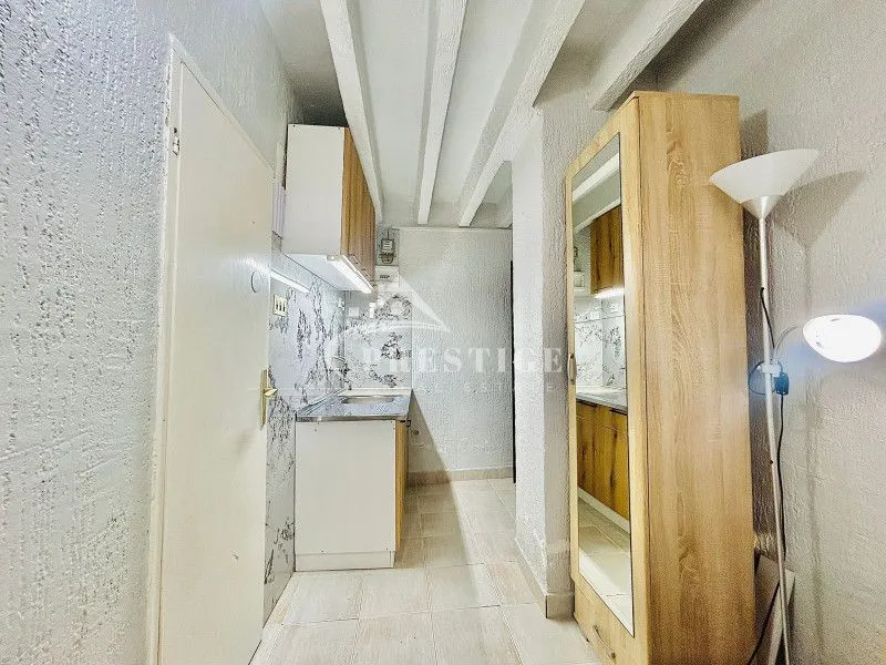 Prodaja, garsonjera, 15m², Centar, Podgorica