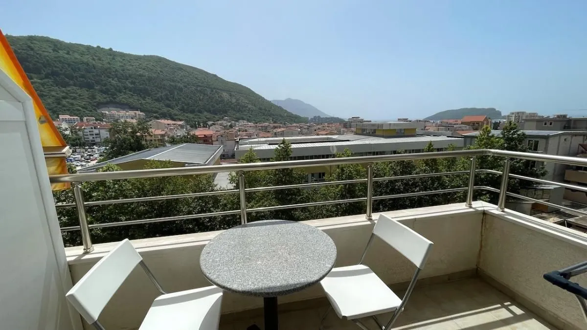 Prodaja, dvosoban stan, 91m², Budva, Crna Gora