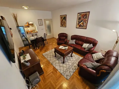 Rent, two bedroom apartment, 74m², Preko Morače, Podgorica - image 12