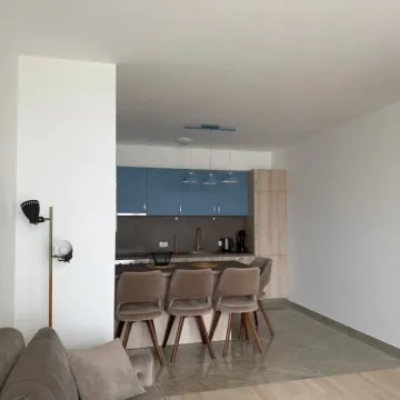 Sale, one bedroom apartment, 51m², Bečići, Budva - image 9