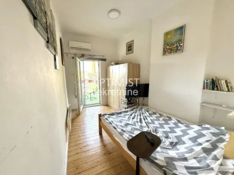 Sale, one bedroom apartment, 43m², Stari Grad, Beograd - image 8