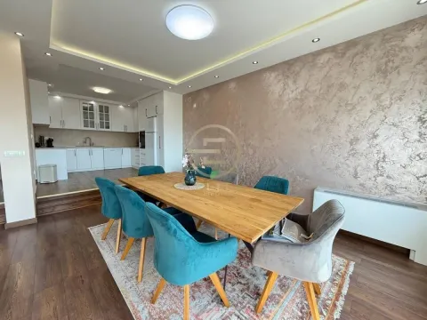 Prodaja, kuća, 443m², Sremska Kamenica, Petrovaradin - image 6