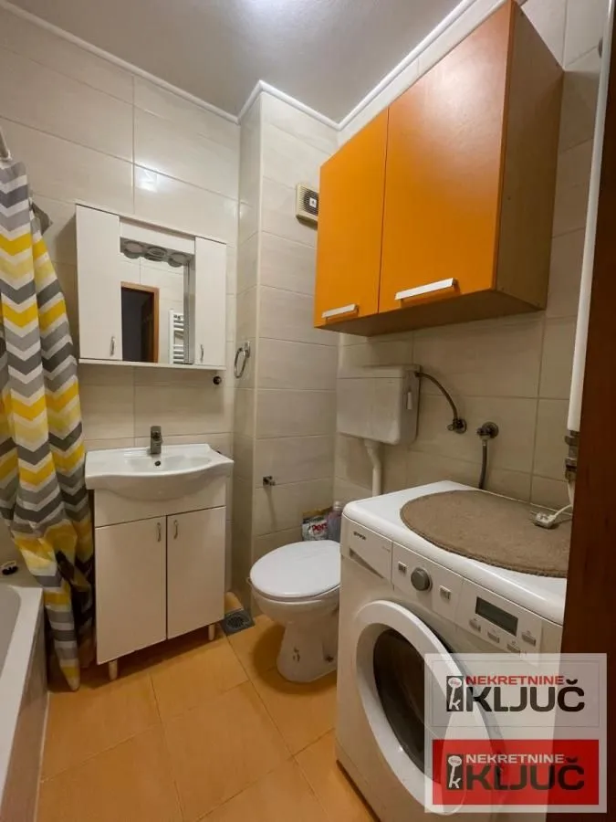Izdavanje, jednosoban stan, 41m², Nova Detelinara, Novi Sad Sve Podlokacije