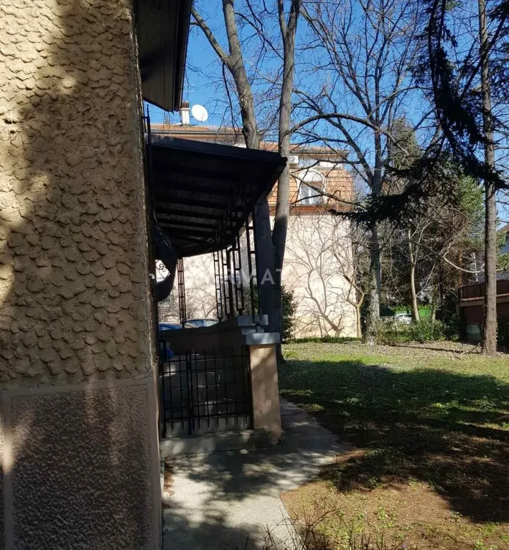 Sale, three bedroom apartment, 98m², Savski Venac, Beograd