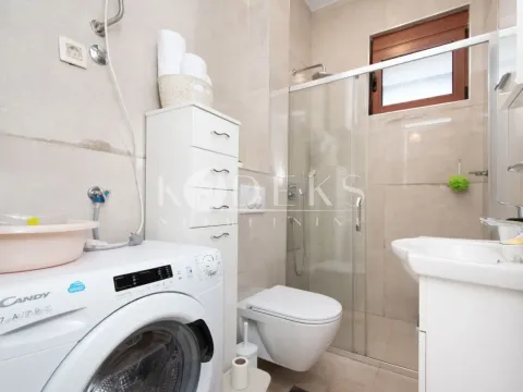 Izdavanje, garsonjera, 30m², Stara Varoš, Podgorica - image 4