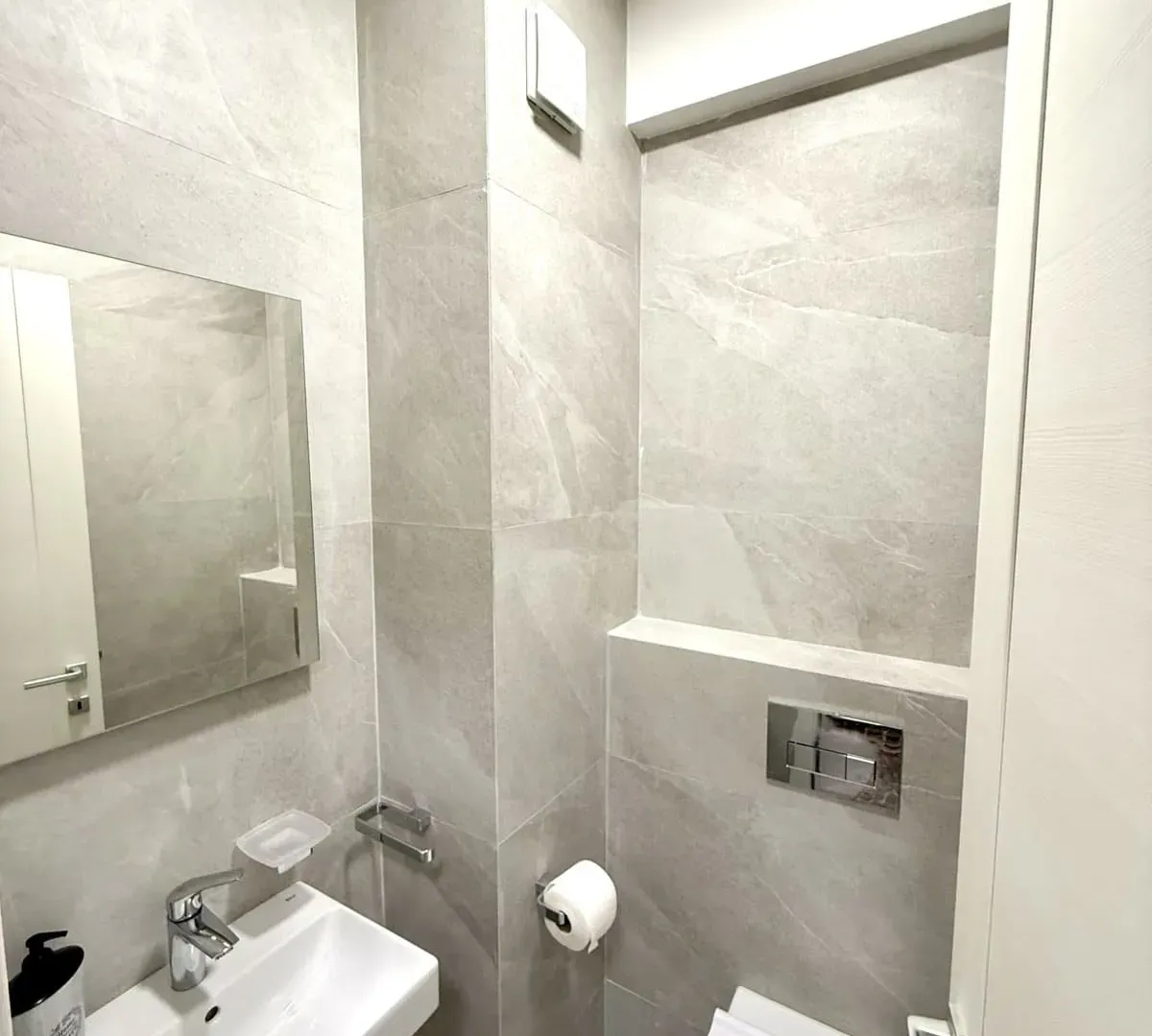 Rent, two bedroom apartment, 70m², Central Point, Podgorica