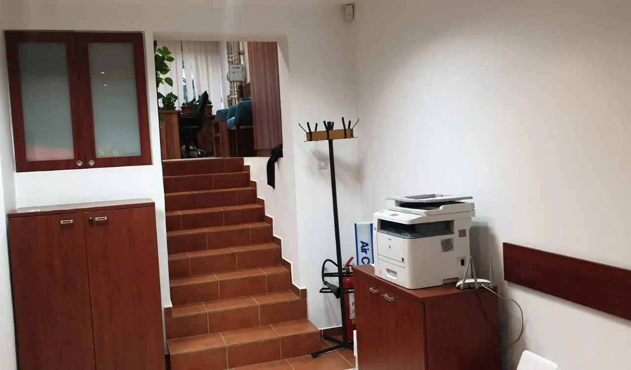 Rent, office space, 81m², Podgorica, Crna Gora