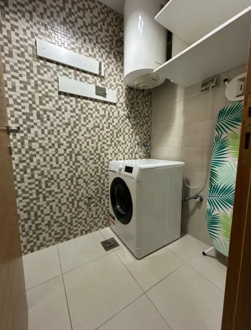 Izdavanje, jednosoban stan, 58m², City Kvart, Podgorica