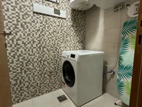 Izdavanje, jednosoban stan, 58m², City Kvart, Podgorica - image 13