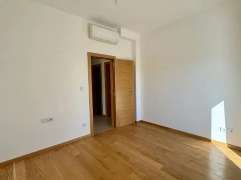 Sale, three bedroom apartment, 150m², Zabjelo, Podgorica - image 7