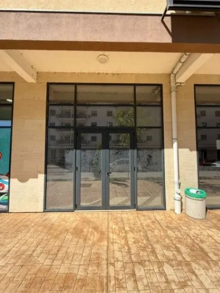 Prodaja, poslovni prostor, 36m², New City, Podgorica