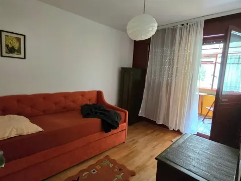 Prodaja, dvosoban stan, 60m², Blok 5, Podgorica - image 4