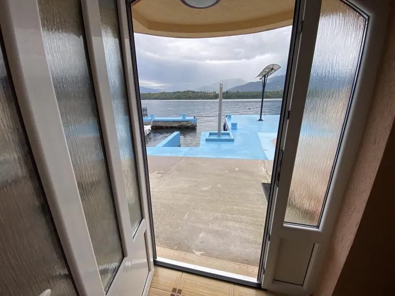 Sale, house, 323m², Bogišići, Tivat