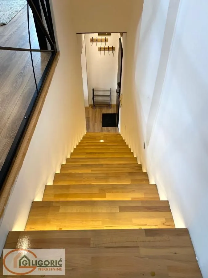 Prodaja, stan, 170m², Kosančićev Venac, Beograd