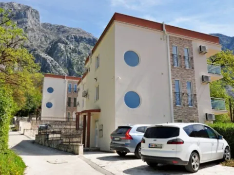 Prodaja, dvosoban stan, 73m2, Orahovac, Kotor Prodaja, dvosoban stan, 73m2, Orahovac, Kotor