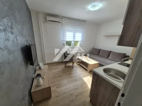 Rent, apartment, 22m², Sajam, Novi Sad Sve Podlokacije - image 3
