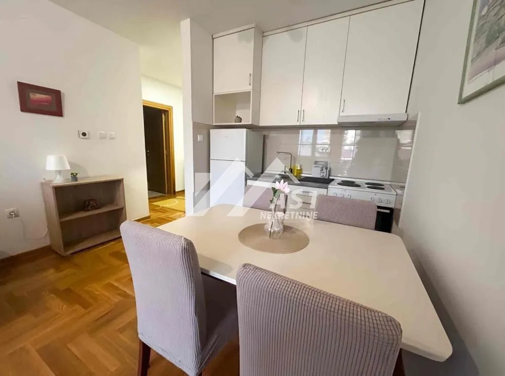 Izdavanje, jednosoban stan, 40m², Podbara, Novi Sad Sve Podlokacije