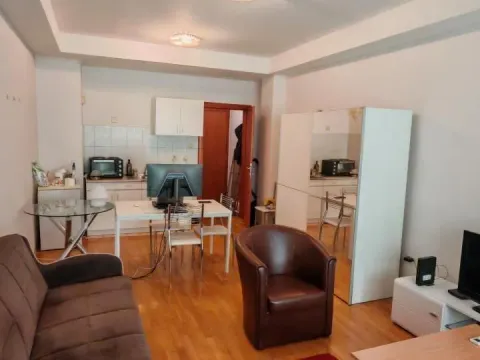 Izdavanje, garsonjera, 33m², Spens, Novi Sad Sve Podlokacije - image 5