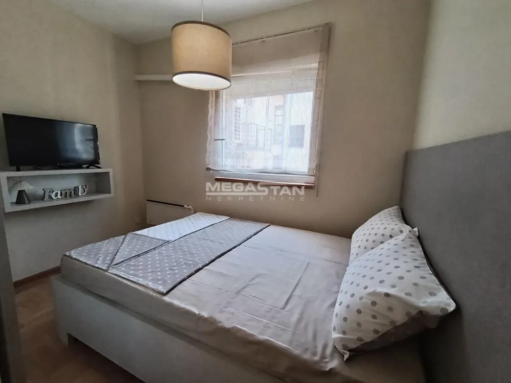 Rent, two bedroom apartment, 54m², Vračar Hram, Vračar Sve Podlokacije
