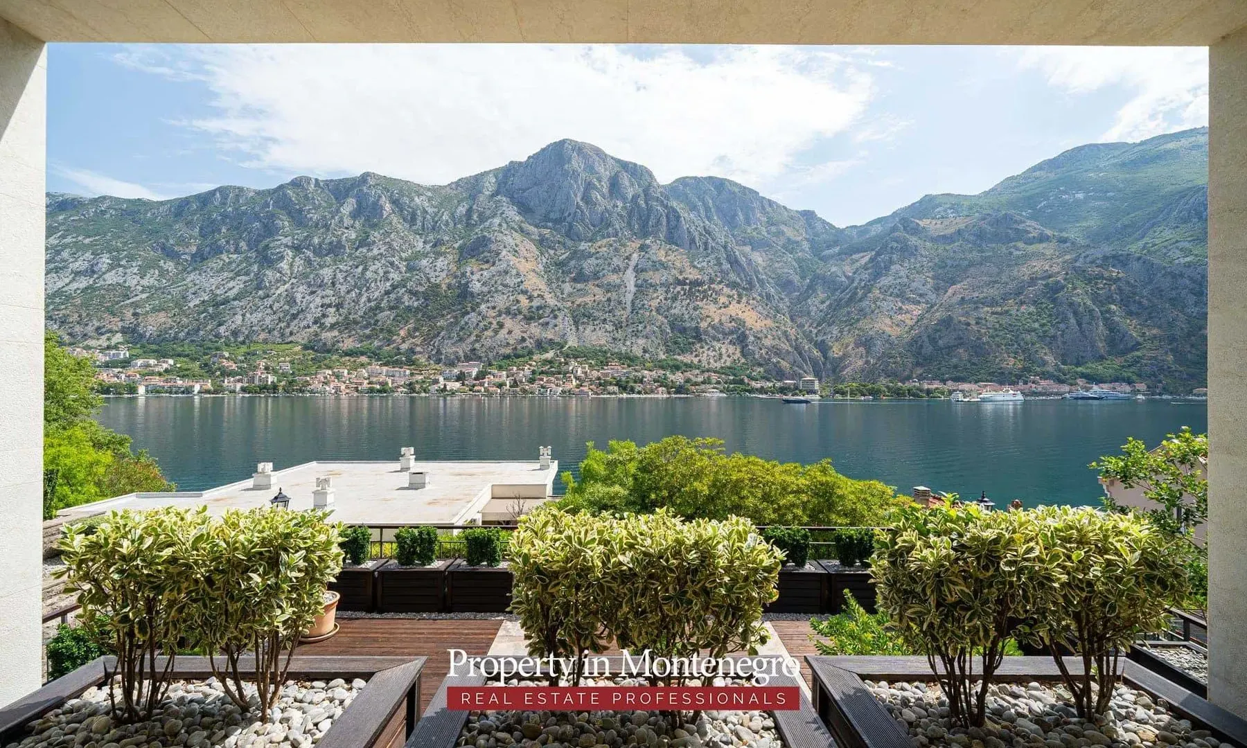 Prodaja, kuća, 520m², Muo, Kotor
