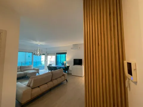 Sale, three bedroom apartment, 89m², Bečići, Budva - image 12