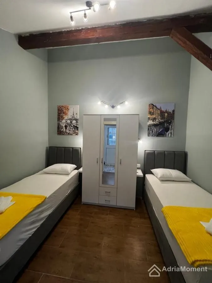Sale, two bedroom apartment, 115m², Prčanj, Kotor