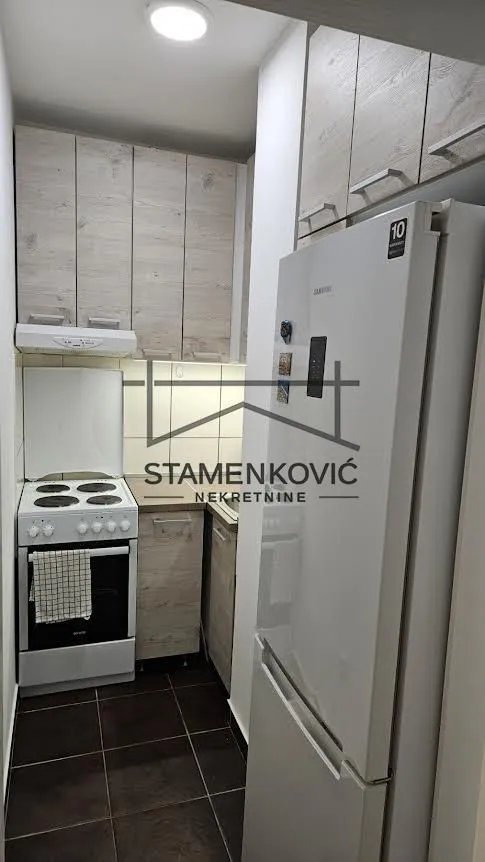 Prodaja, jednosoban stan, 39m², Socijalno, Novi Sad Sve Podlokacije