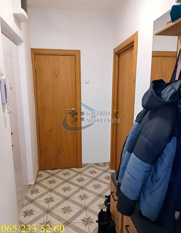 Prodaja, dvosoban stan, 55m², Kanarevo Brdo, Beograd