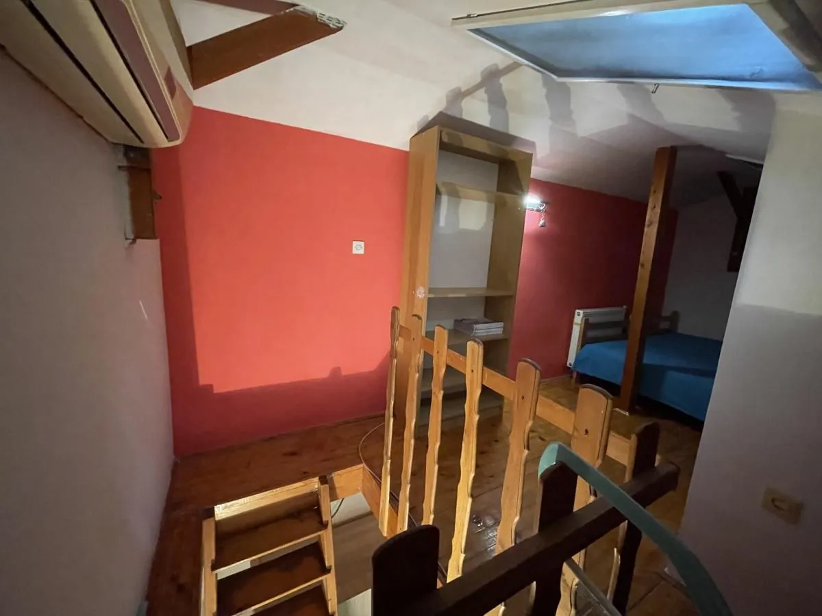 Prodaja, dvosoban stan, 40m², Železnička Stanica, Novi Sad Sve Podlokacije