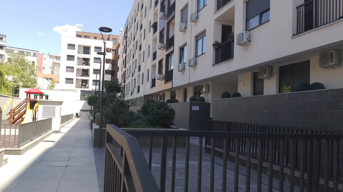 Sale, three bedroom apartment, 66m², Zvezdara Sve Podlokacije, Beograd