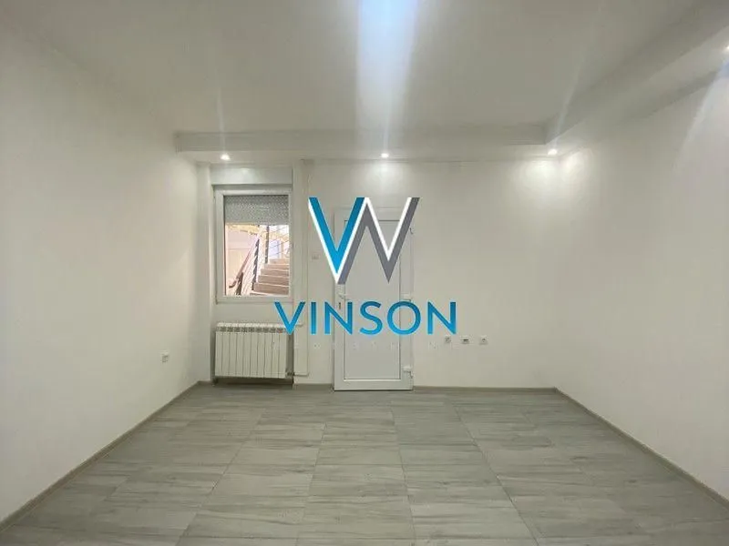 Prodaja, jednosoban stan, 27m², Centar, Novi Sad