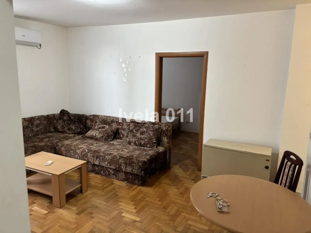 Prodaja, jednosoban stan, 36m², Vojvode Vlahovica, Beograd