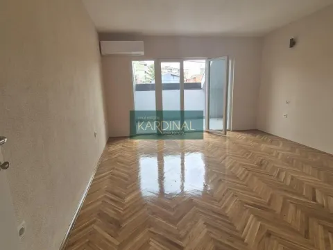 Sale, office space, 154m², Centar, Jagodina - image 12