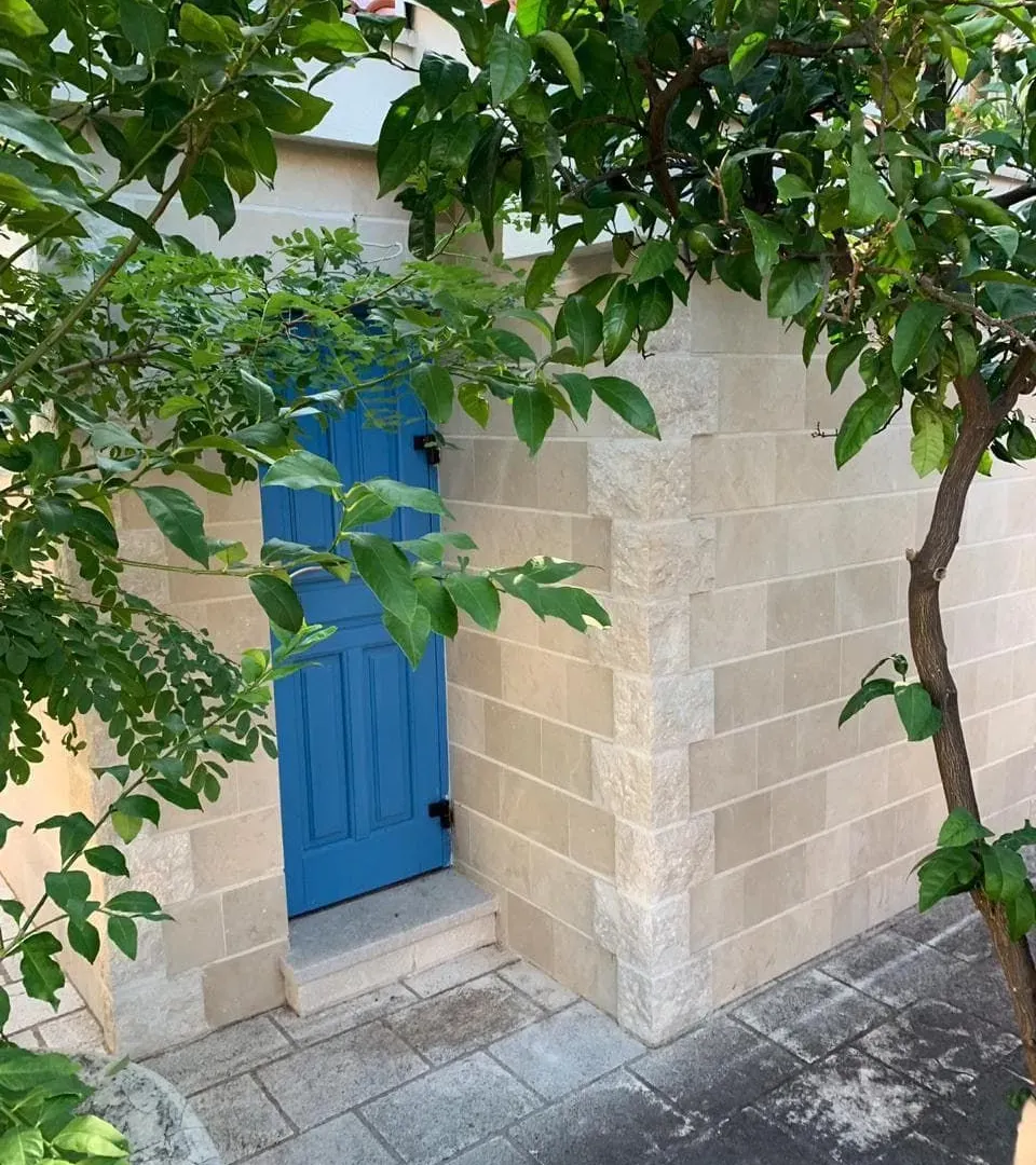 Sale, house, 500m², Dobrota, Kotor