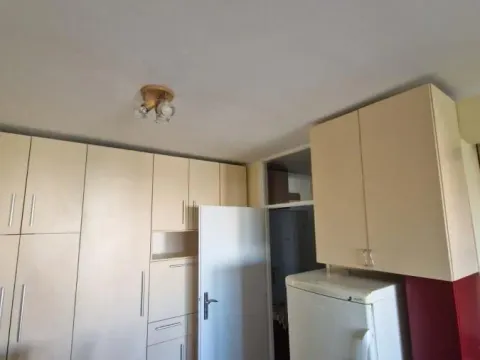Izdavanje, dvosoban stan, 61m², Novi Beograd Blok 45, Novi Beograd Sve Podlokacije - image 5