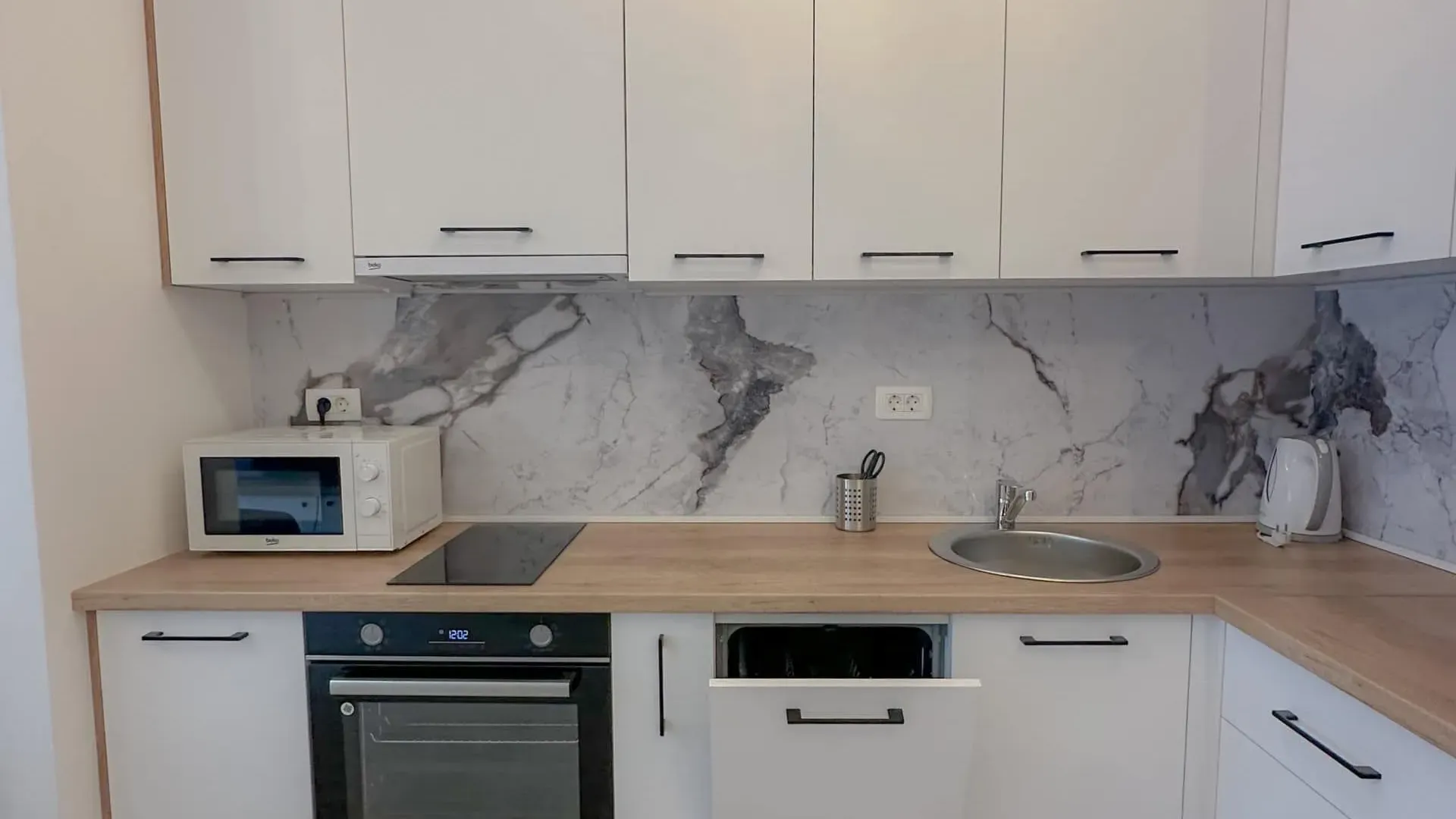 Sale, apartment, 34m², Bečići, Budva