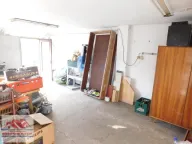 Izdavanje, poslovni prostor, 150m², Petrovac, Kragujevac - image 12