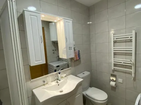 Rent, one bedroom apartment, 50m², Stari Aerodrom, Podgorica - image 8